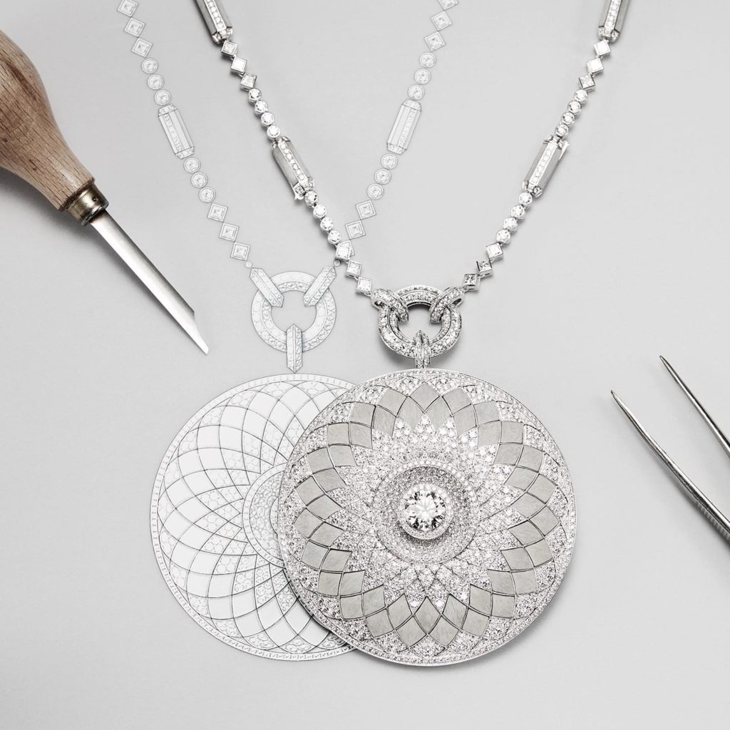 #Boucheron #savoirfaire #hiverimperial #hautejoaillerie #designjewelry #francoisjorez #themarquetey #marquetery #manufacturingsecrets #rostov #frenchsavoirfaire #highjewellery #boucheronjewelry