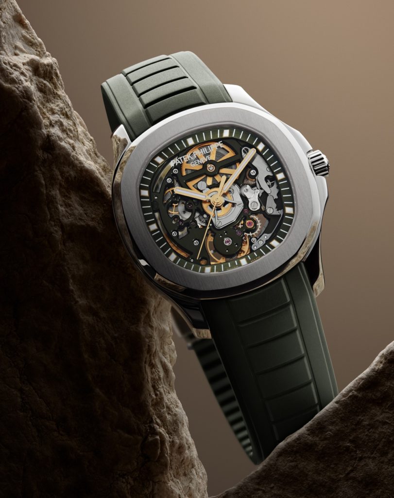 For @artisansdegeneve DA @maellevuillet_ad Post-production by @atelier_oito Camera @fujifilmfrance Light @hensel_visit Equipments @arcaswissusa #luxurywatch #swissmade…